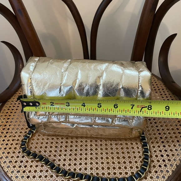 Marc Jacobs The Pillow Bag - Gold Lamb Leather - Picture 12 of 13